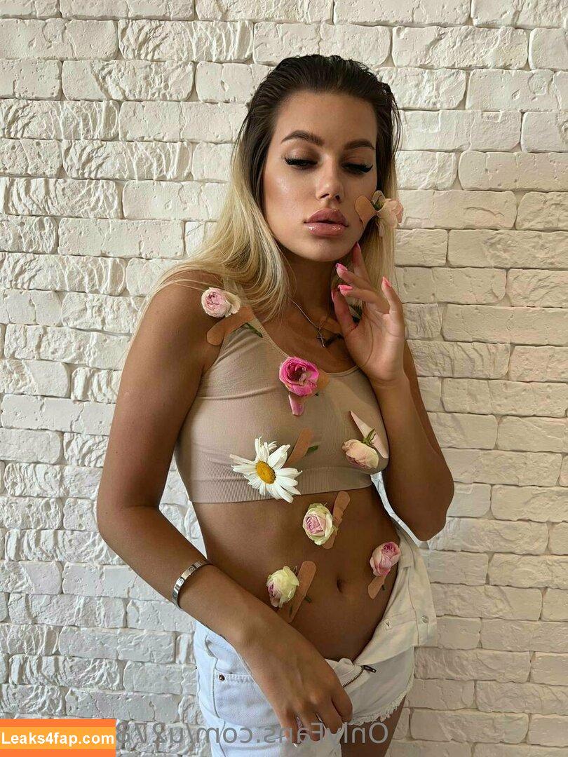 blondy_angel / blondyangel leaked photo photo #0028