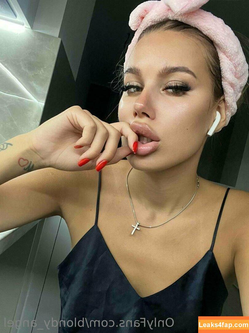 blondy_angel / blondyangel leaked photo photo #0034