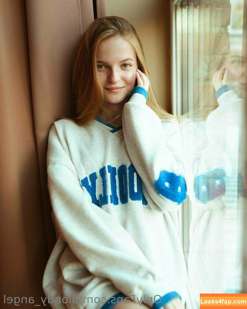 blondy_angel / blondyangel leaked photo photo #0303
