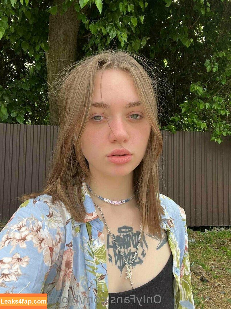 blondy_angel / blondyangel leaked photo photo #0617