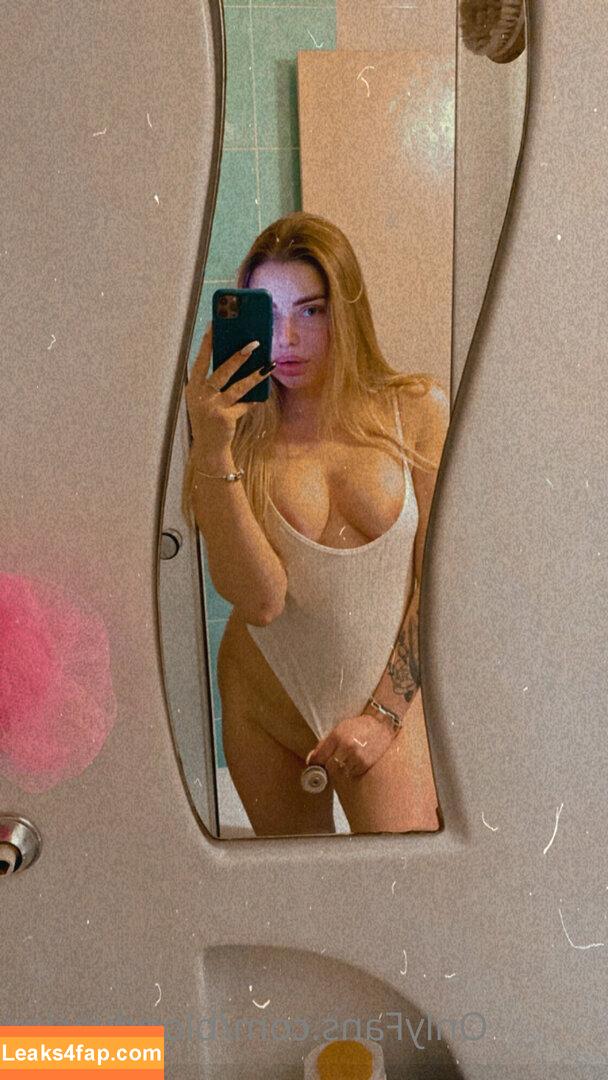 blondyariax /  leaked photo photo #0007