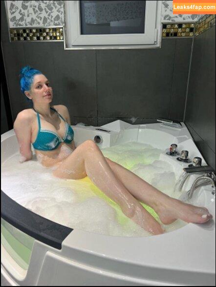 BloodyNyuu leaked photo photo #0018