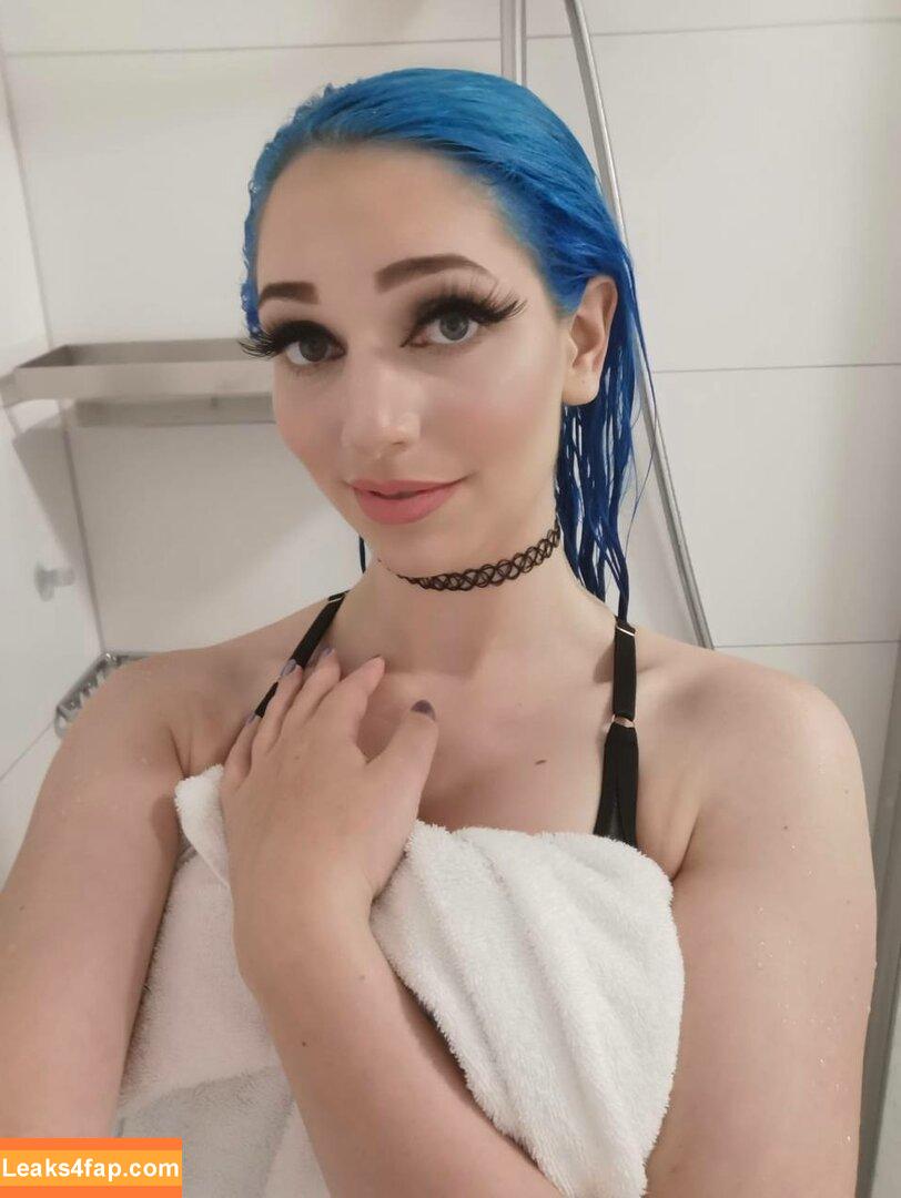 BloodyNyuu leaked photo photo #0023