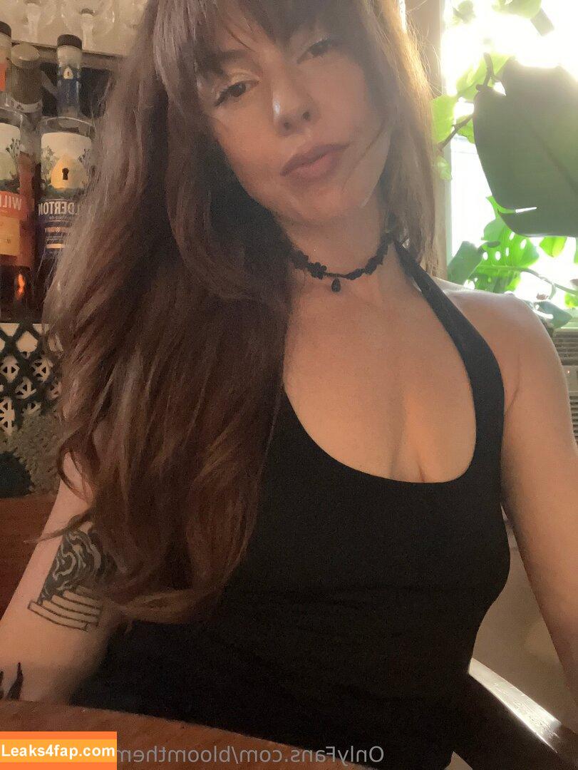 bloomtheenchantress / km_emily leaked photo photo #0003