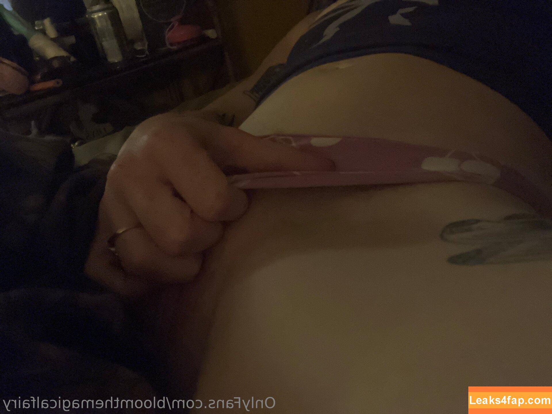bloomtheenchantress / km_emily leaked photo photo #0011