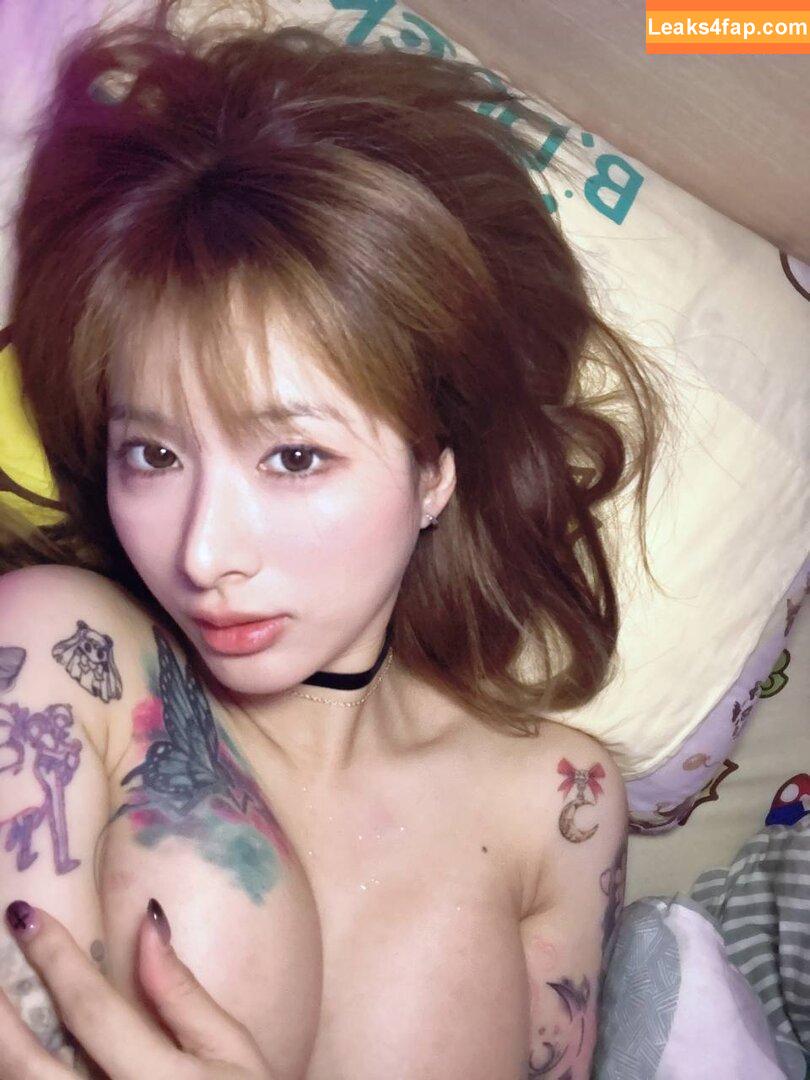 Blowshow Vip Collection / bbblaalaa / carolman0126 / choco_able_ / clareyyyip / heyesss_ / w_din.din / yamyinn.n leaked photo photo #0018