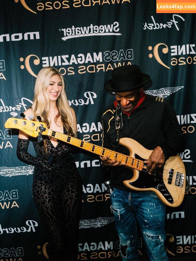 Blu DeTiger / 331003433 leaked photo photo #0258