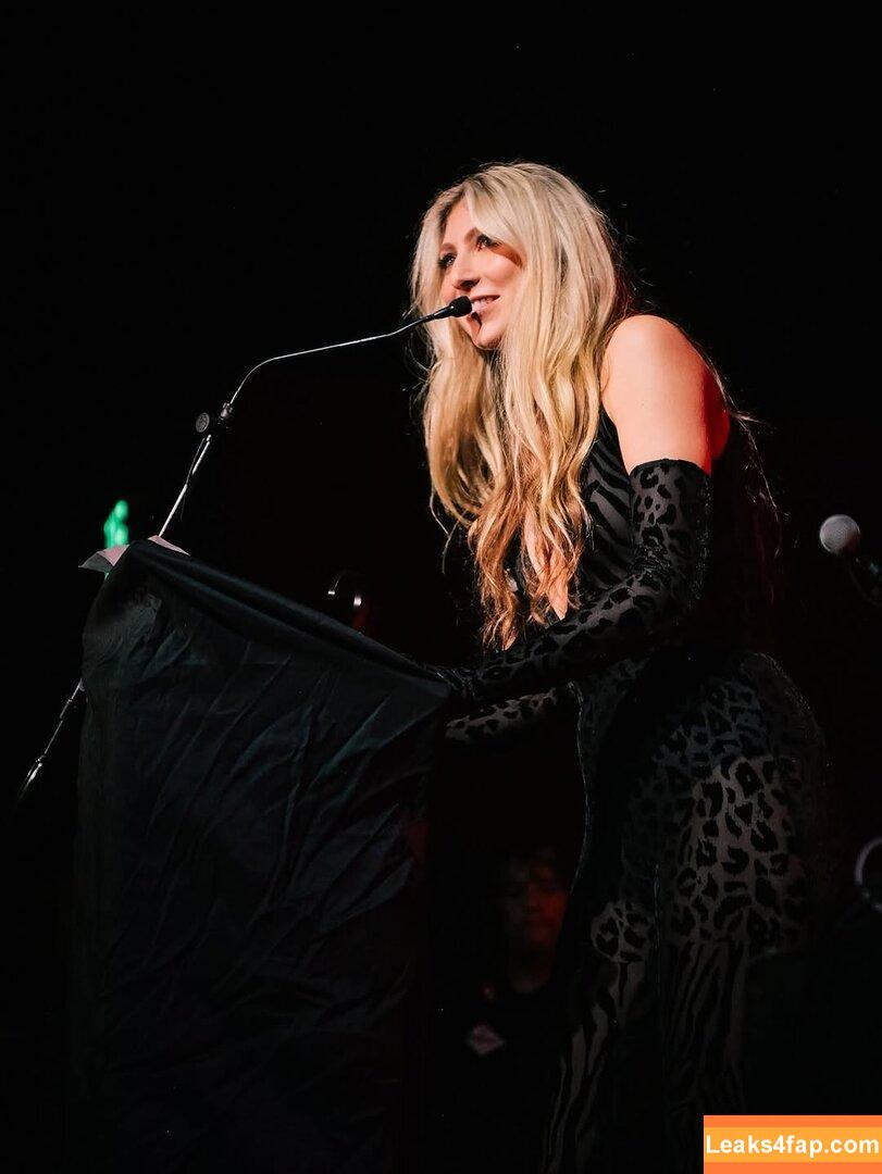 Blu DeTiger / 331003433 leaked photo photo #0264