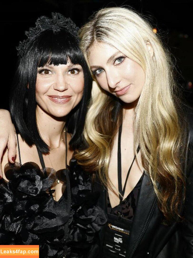 Blu DeTiger / 331003433 leaked photo photo #0265