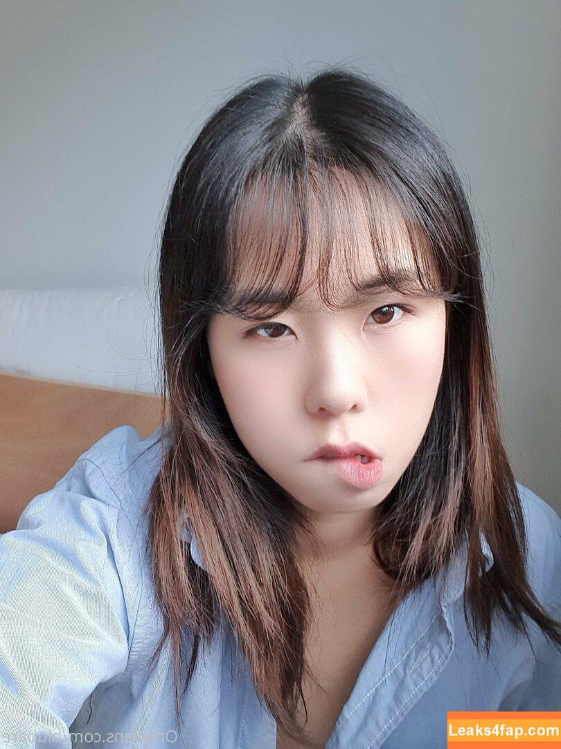 blubare / blu.bare leaked photo photo #0118