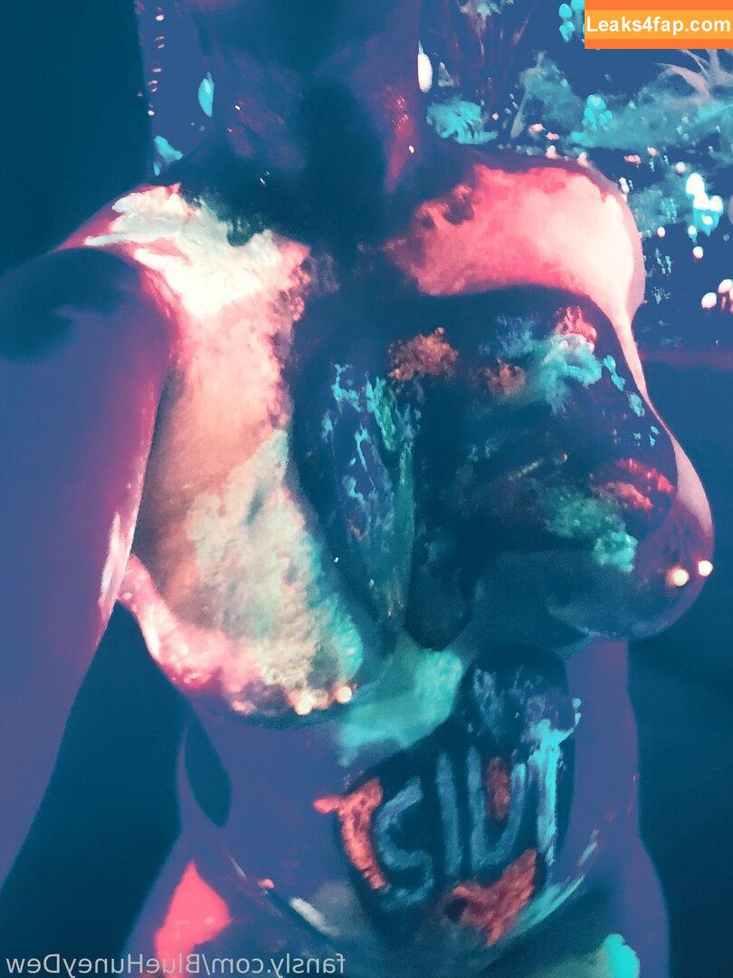 BlueHuneyDew / bluehunnitss_ leaked photo photo #0100