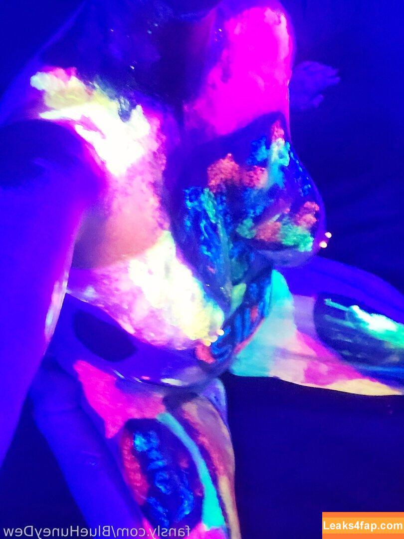 BlueHuneyDew / bluehunnitss_ leaked photo photo #0123