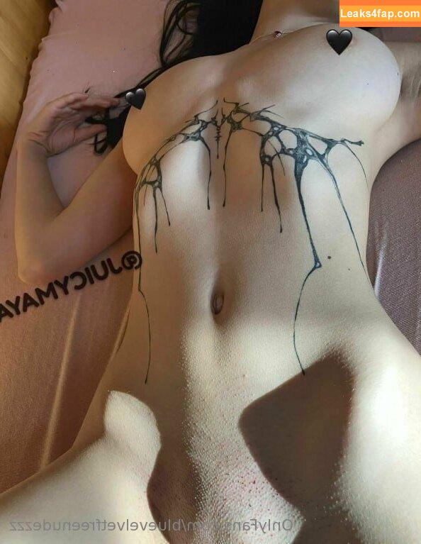 bluevelvetfreenudezzz /  leaked photo photo #0011