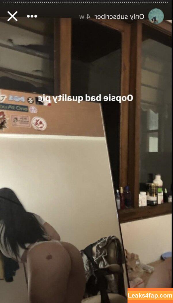 bluntviews_ /  leaked photo photo #0023