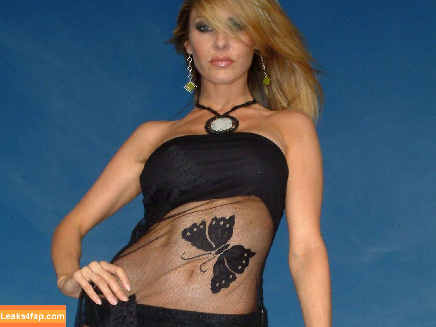 Bobbi Sue Luther / bobbisueluther leaked photo photo #0009