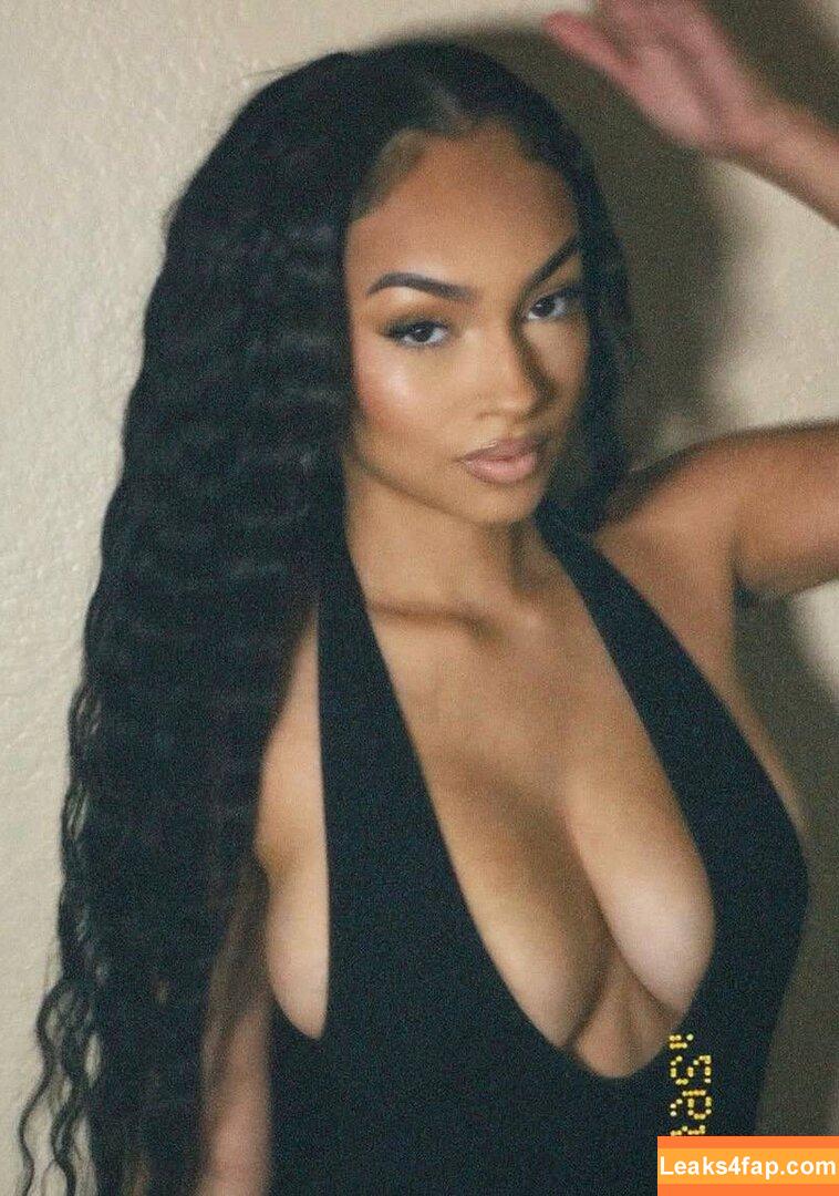 Bobbie Moore Onlyfans leaks