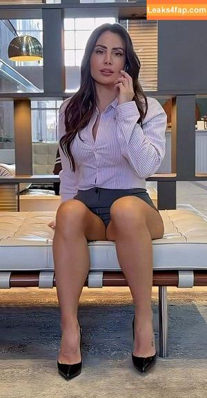 Bobbie Moore photo #0232