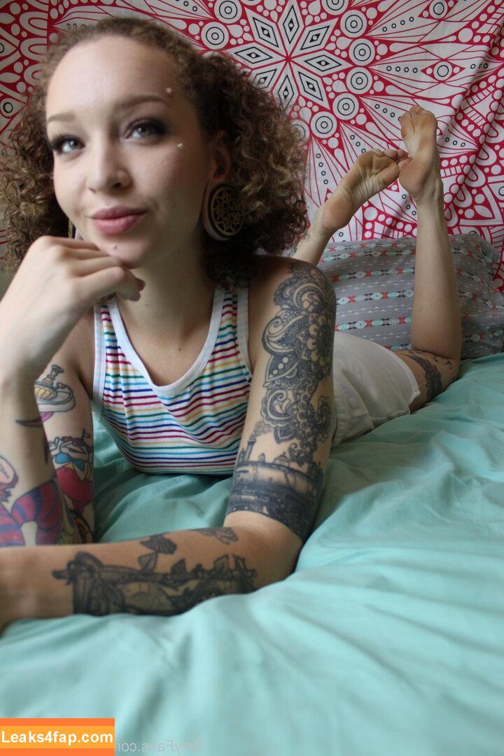 bodaciousbizzy /  leaked photo photo #0031