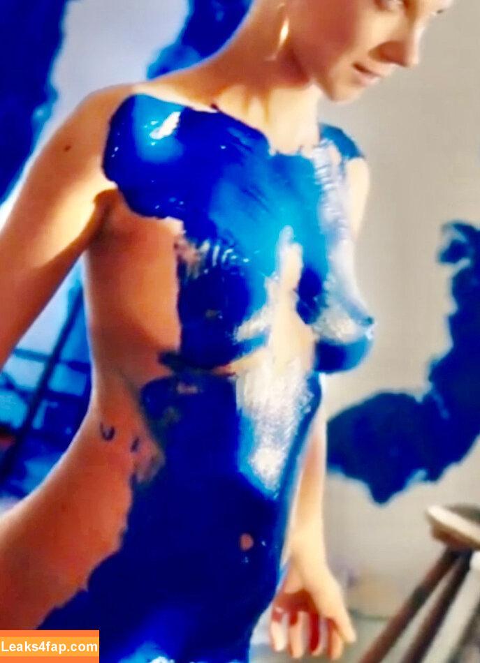 Body Painted Celebs. / bodypaintqueen leaked photo photo #0036