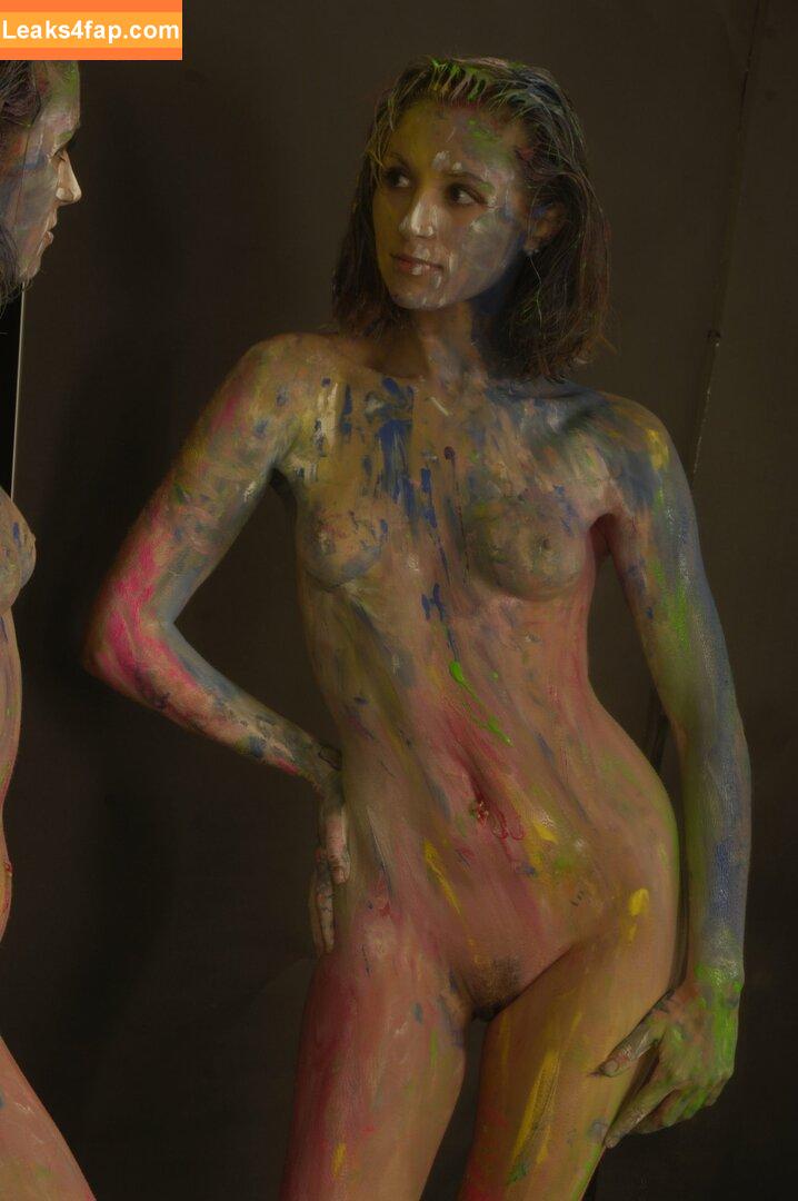 Body Painted Celebs. / bodypaintqueen leaked photo photo #0104