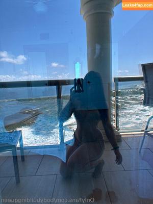 bodybuildingqueen photo #0012