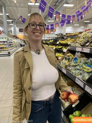 BoltOnWife photo #0022