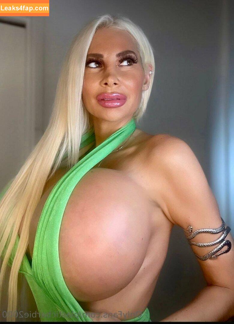 Bombshell Skyler Nicole / https: / plasticbarbie2000 / plastictrophybimbo leaked photo photo #0015