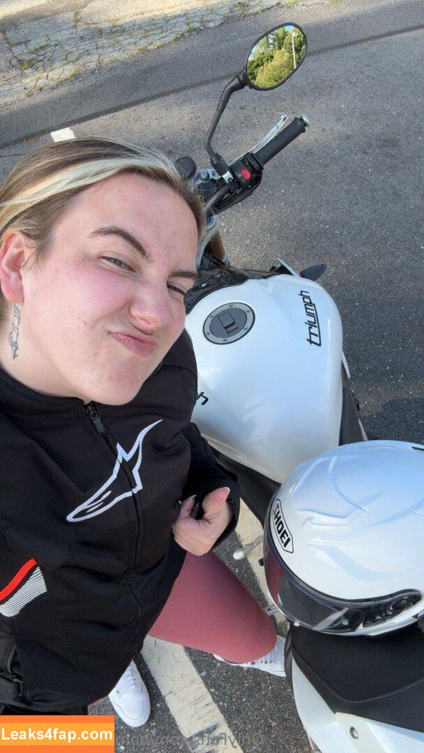 bombshellbethany /  leaked photo photo #0002
