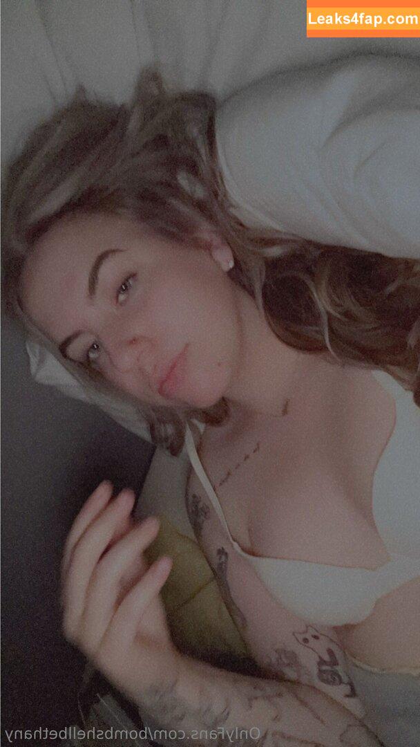 bombshellbethany /  leaked photo photo #0014