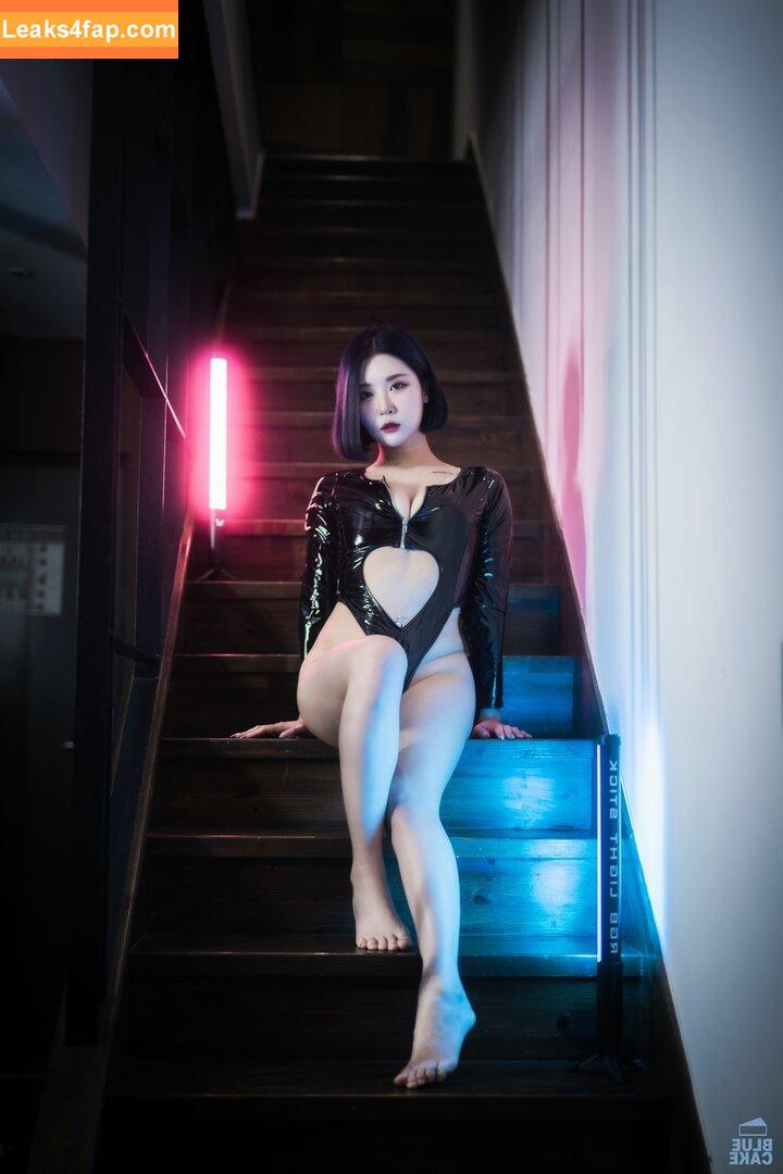 girlcrushfancam / Bomi / Girl Crush KPop / bomistry / bomistry2022 leaked photo photo #0152