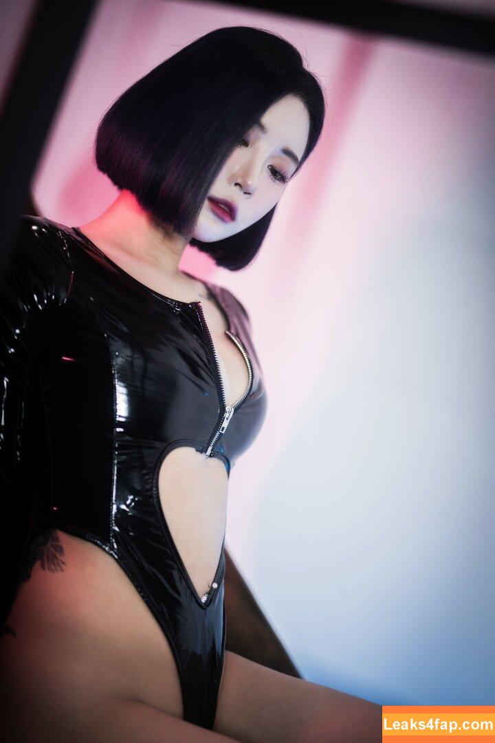 girlcrushfancam / Bomi / Girl Crush KPop / bomistry / bomistry2022 leaked photo photo #0153