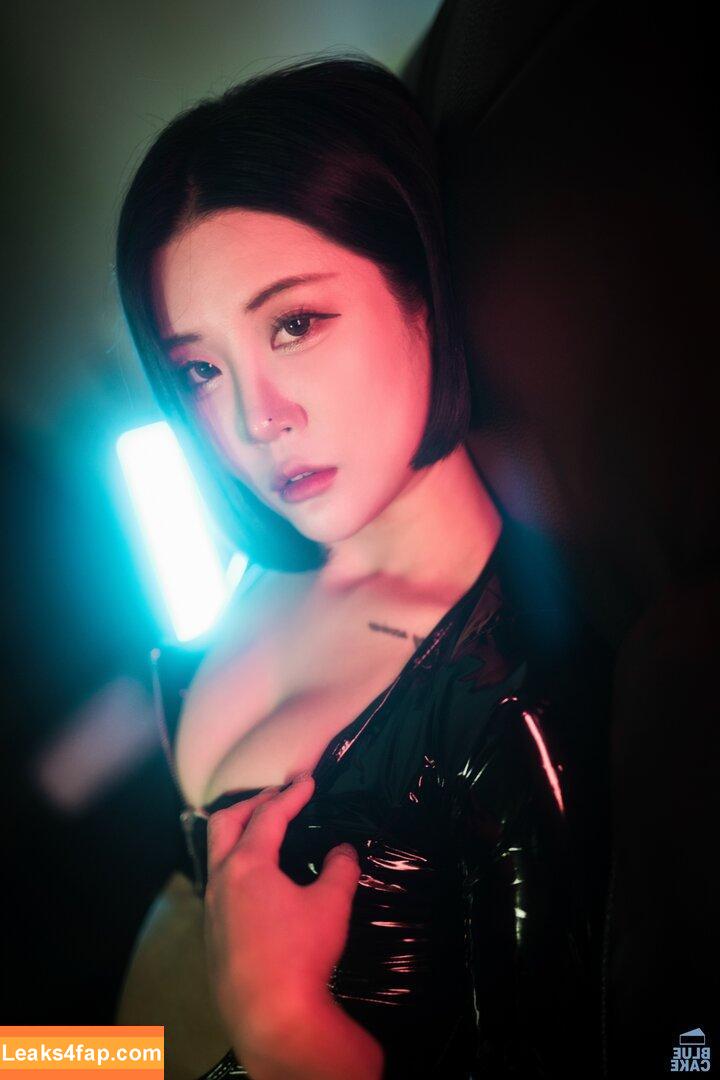 girlcrushfancam / Bomi / Girl Crush KPop / bomistry / bomistry2022 leaked photo photo #0162