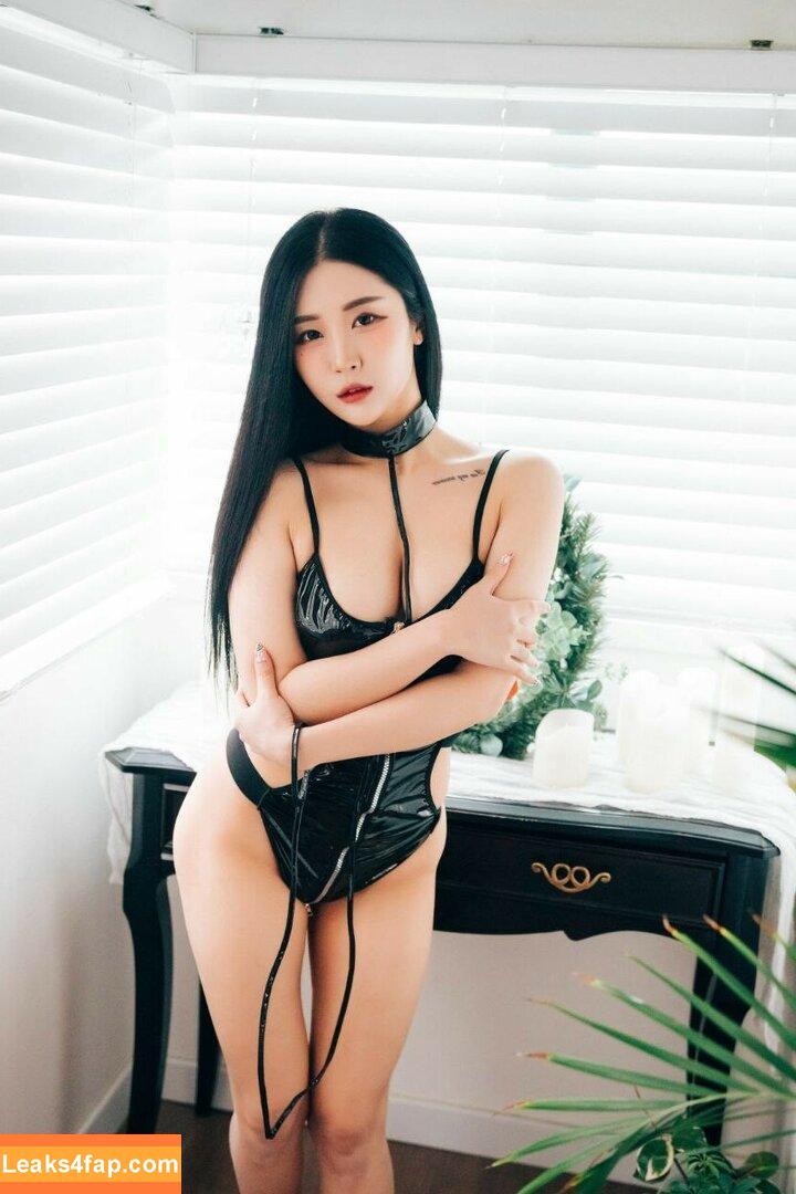 girlcrushfancam / Bomi / Girl Crush KPop / bomistry / bomistry2022 leaked photo photo #0164