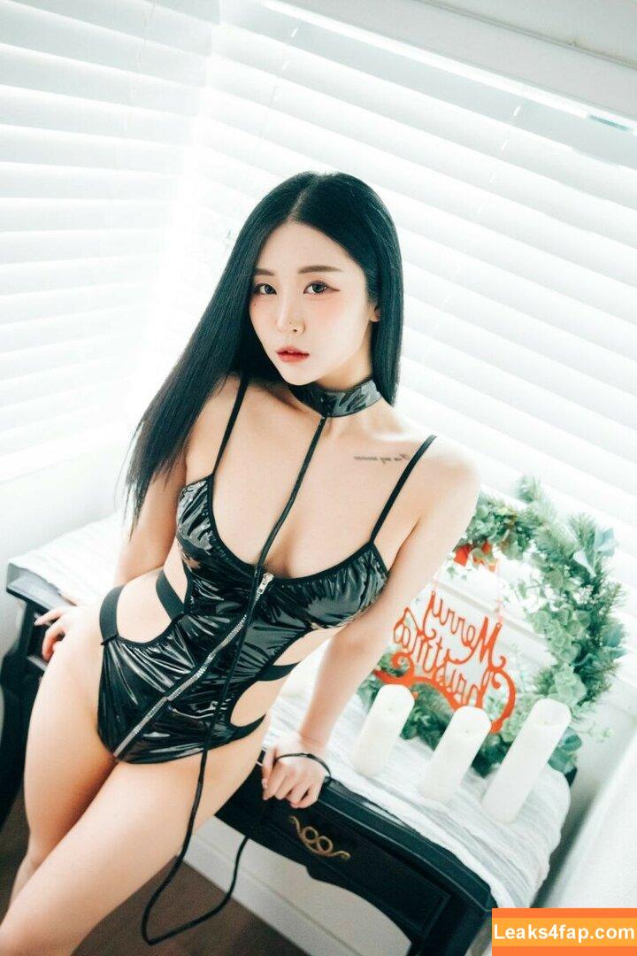 girlcrushfancam / Bomi / Girl Crush KPop / bomistry / bomistry2022 leaked photo photo #0171