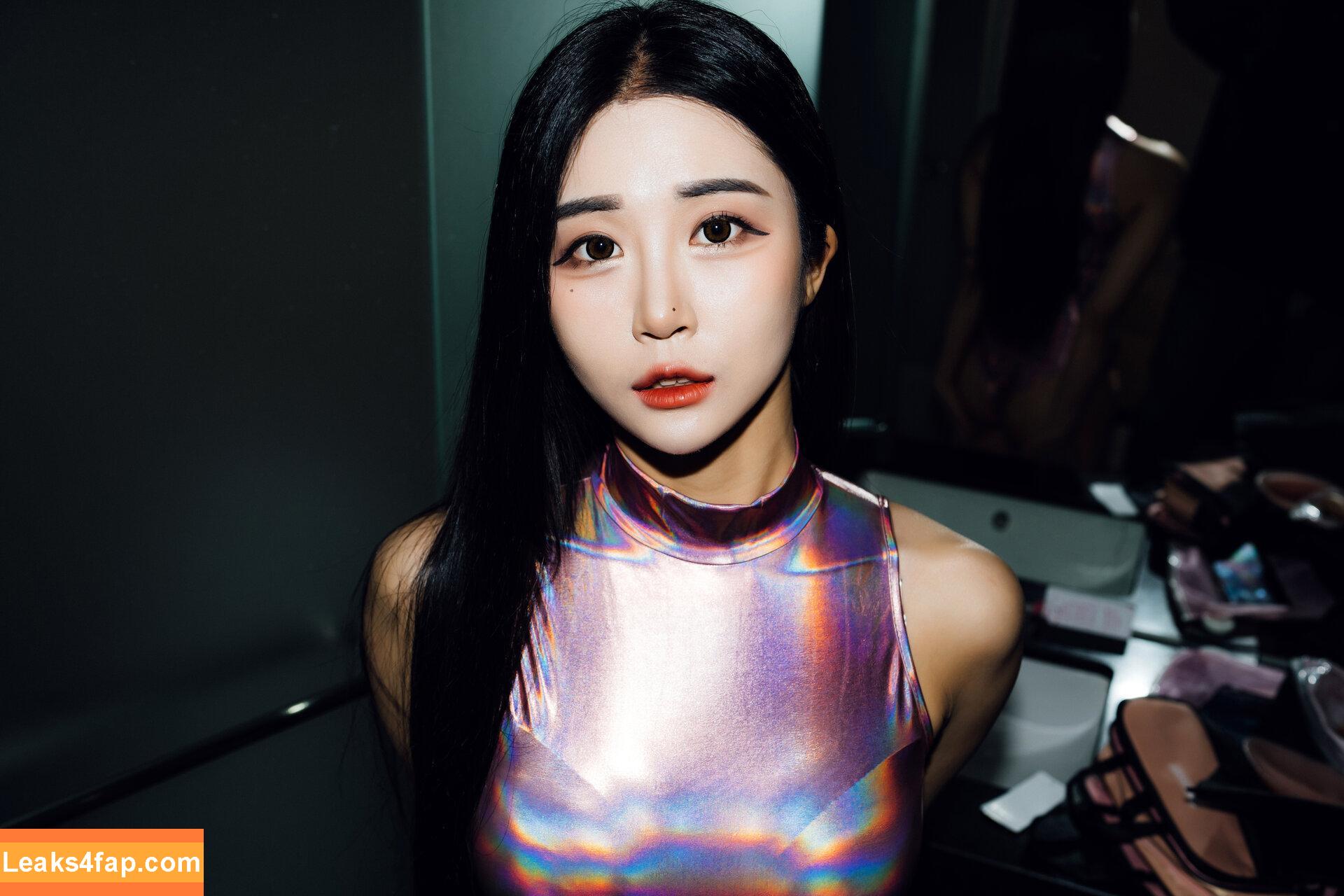 girlcrushfancam / Bomi / Girl Crush KPop / bomistry / bomistry2022 leaked photo photo #0466