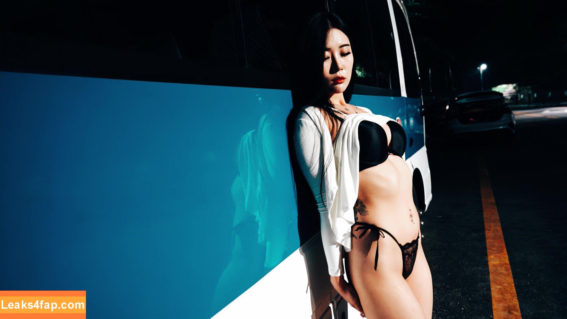girlcrushfancam / Bomi / Girl Crush KPop / bomistry / bomistry2022 leaked photo photo #0621