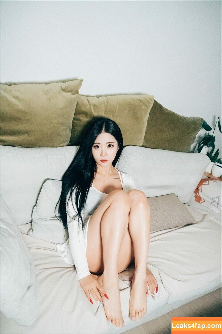 girlcrushfancam / Bomi / Girl Crush KPop / bomistry / bomistry2022 leaked photo photo #0648