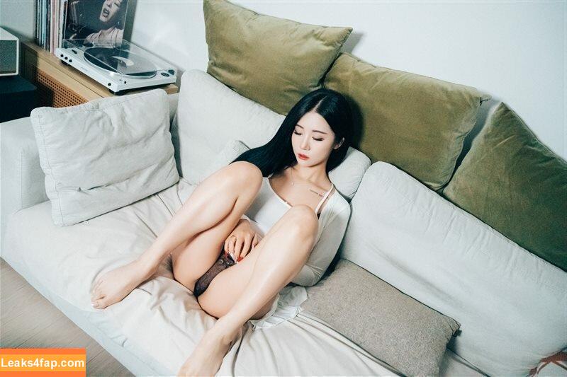 girlcrushfancam / Bomi / Girl Crush KPop / bomistry / bomistry2022 leaked photo photo #0657