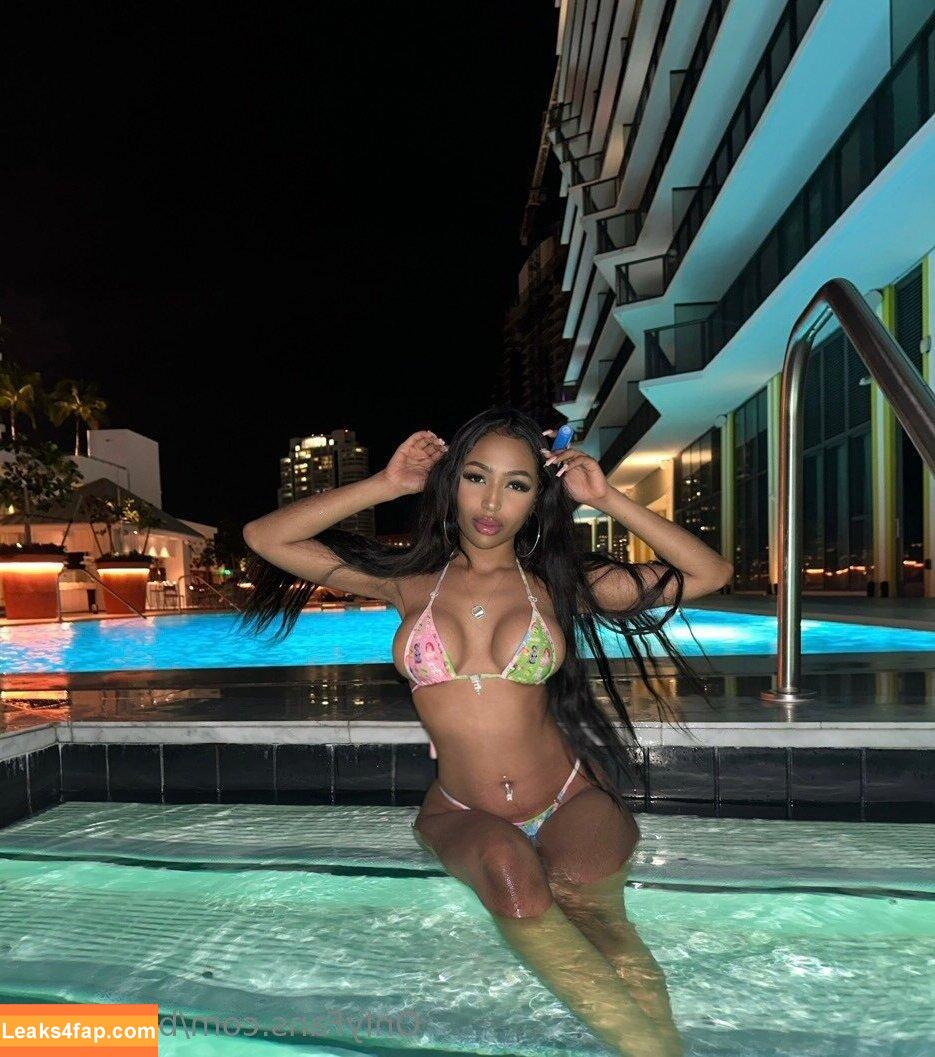 bonitaxbb / miss.bonitax leaked photo photo #0010