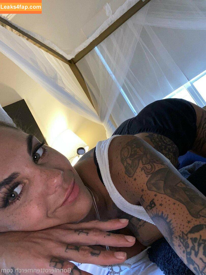 Bonnie Rotten / bonnierottenx / officialbonnierotten leaked photo photo #0087