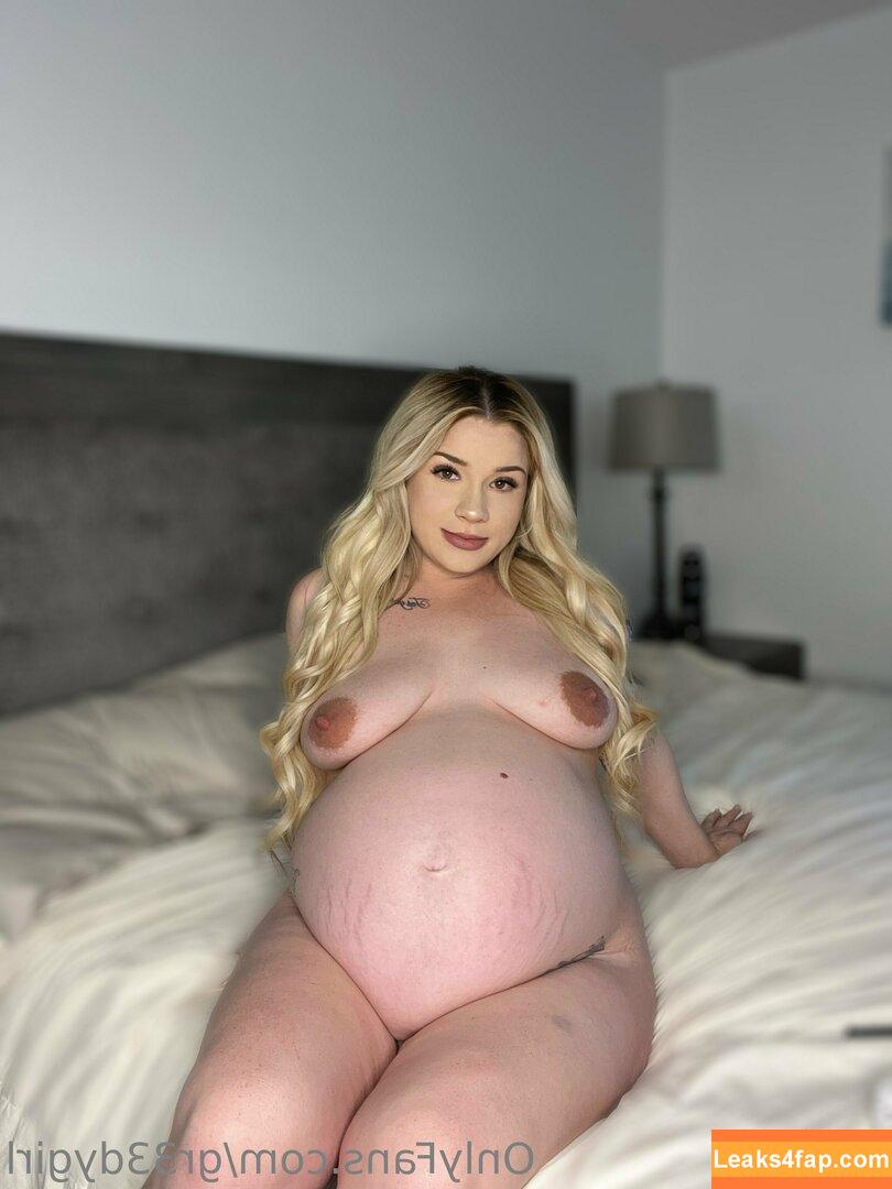 bonnie.stark / https: leaked photo photo #0486