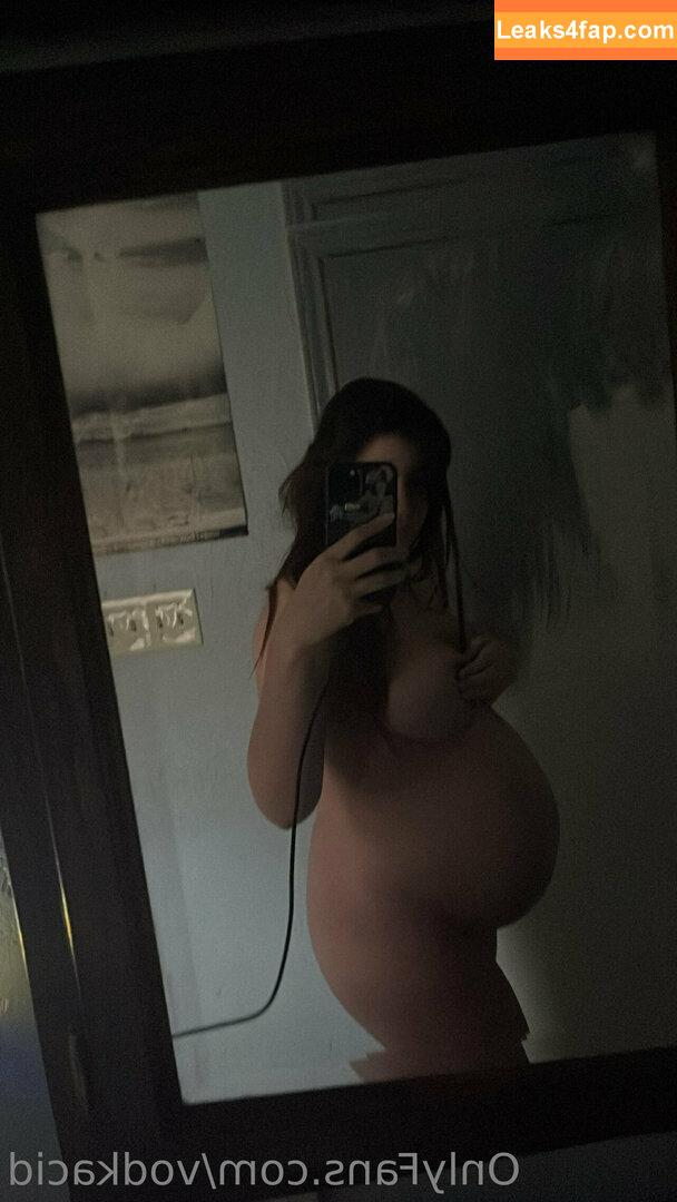 bonnie.stark / https: leaked photo photo #0737