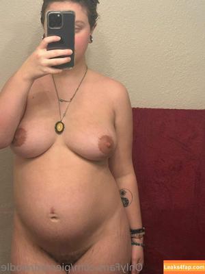 bonnie.stark photo #0511