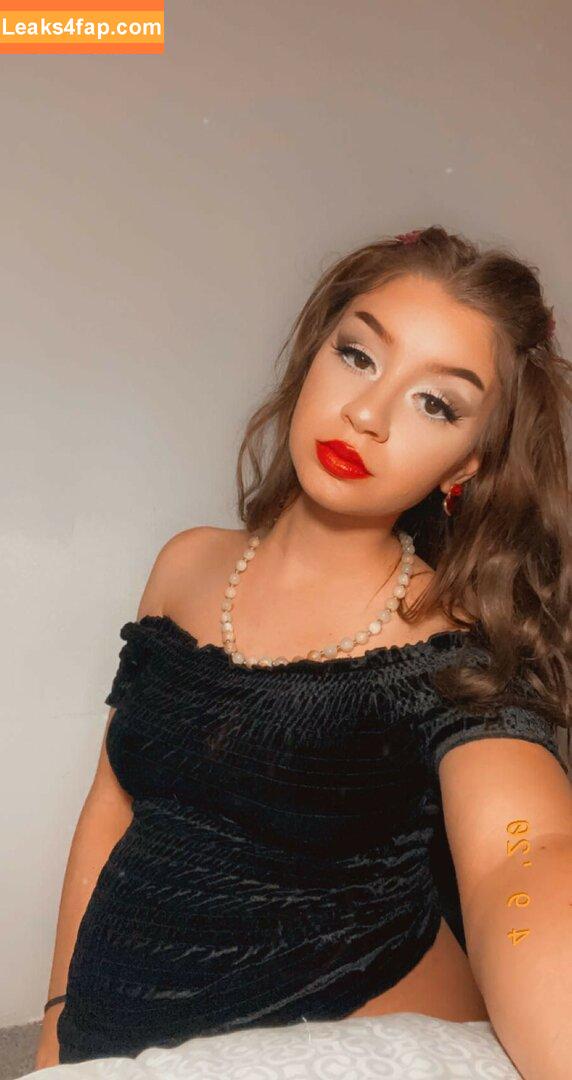 bonnie.stark / https: leaked photo photo #1296