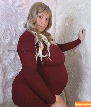 bonnie.stark photo #1730