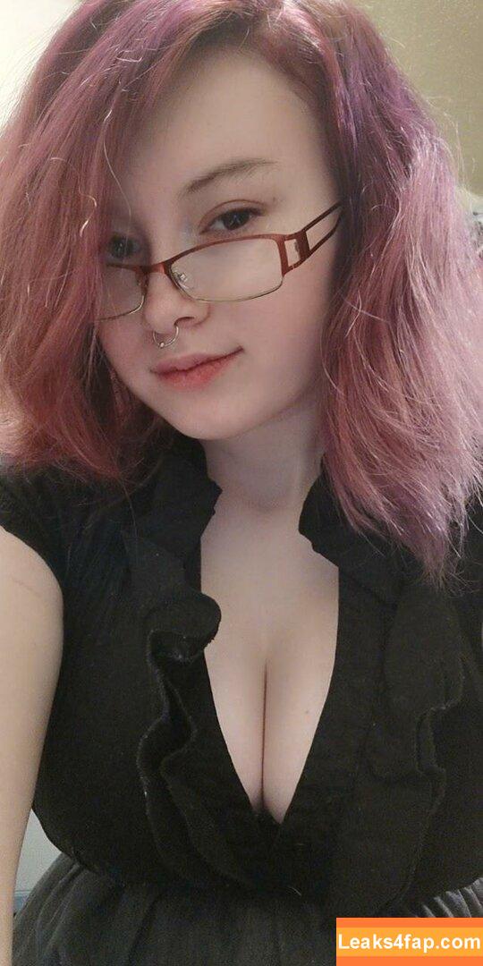 bonnie.stark / https: leaked photo photo #2347