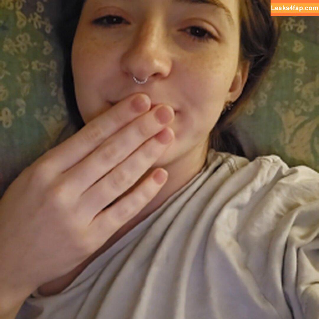 bonnie.stark / https: leaked photo photo #2485