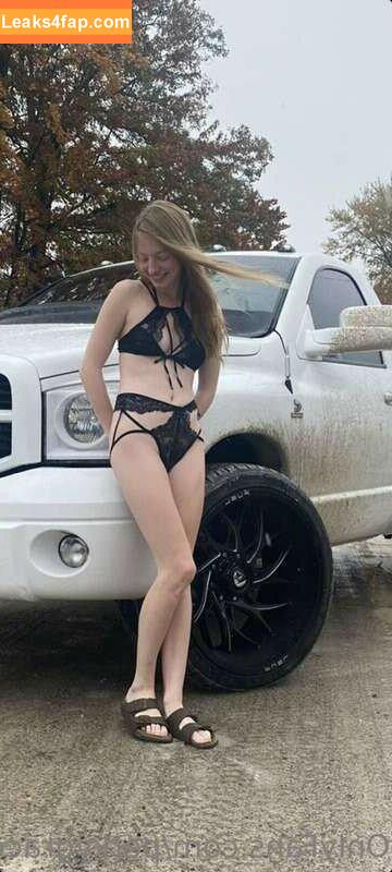 bonnie.stark / https: leaked photo photo #2740