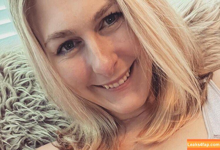 bonnie.stark / https: leaked photo photo #2789