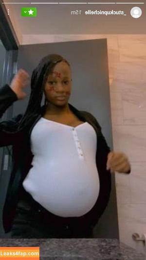 bonnie.stark photo #2423